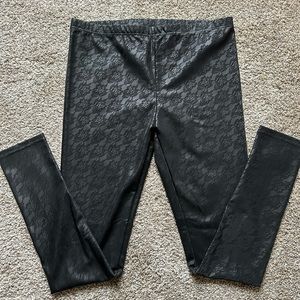 Jessica Simpson faux leather lace pattern black leggings